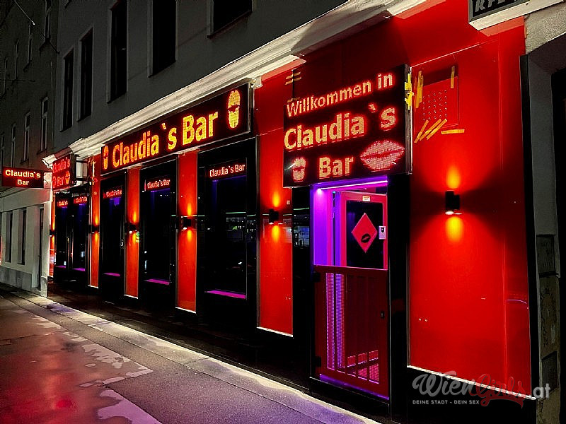 Claudias Bar  Image