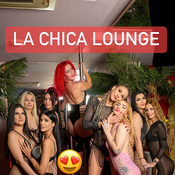 LA CHICA LOUNGE Card Image